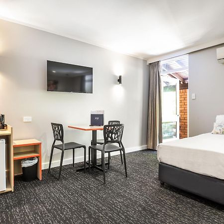 Nightcap At The Ranch Hotel Macquarie Park Экстерьер фото