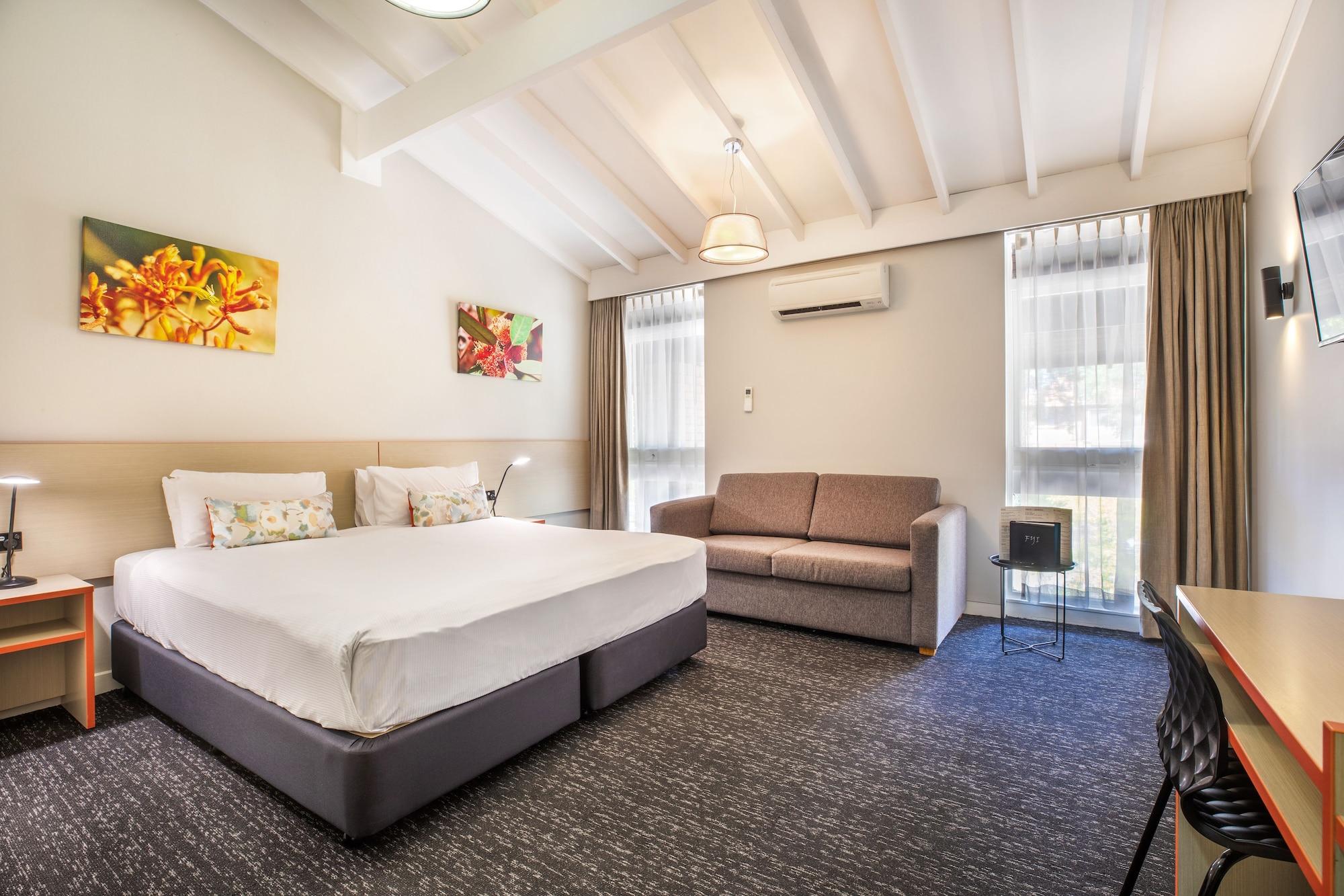Nightcap At The Ranch Hotel Macquarie Park Экстерьер фото